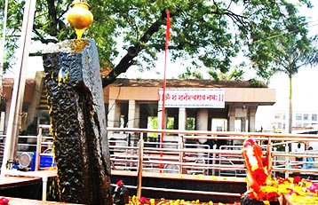 Shirdi and Shani Shignapur Tour